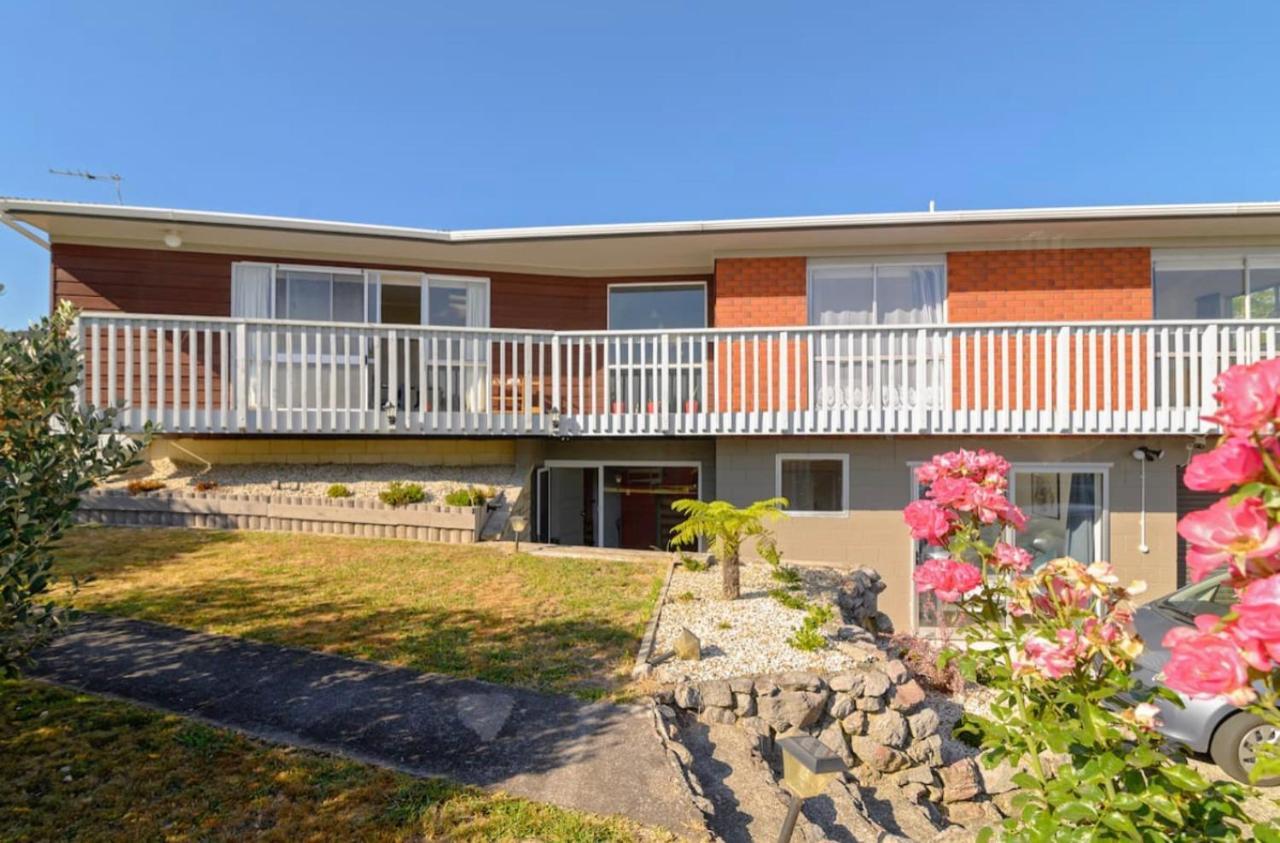 Spacious Utuhina Holiday House Rotorua Exterior foto